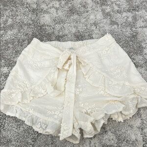 Elegant Cream Lace Women Shorts